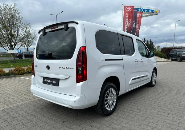 Toyota Proace City Verso cena 142100 przebieg: 5, rok produkcji 2023 z Wąchock małe 92